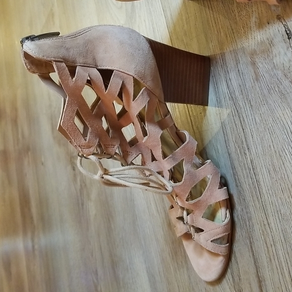 Marc Fisher Womens Blush Pink Suede Lace Up Sandal Heels shoes Sandals - Picture 5 of 12